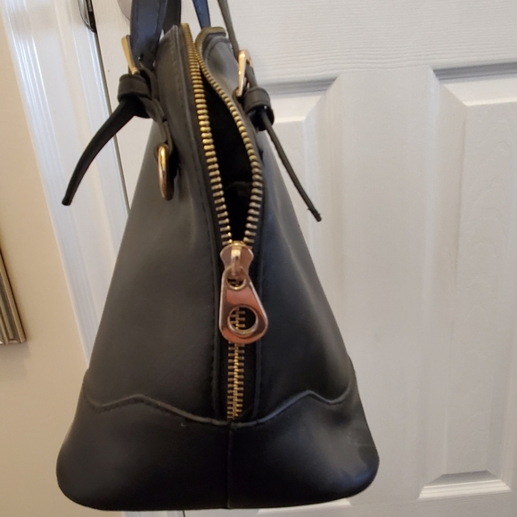 Beautiful handbag - Picture 3 of 5